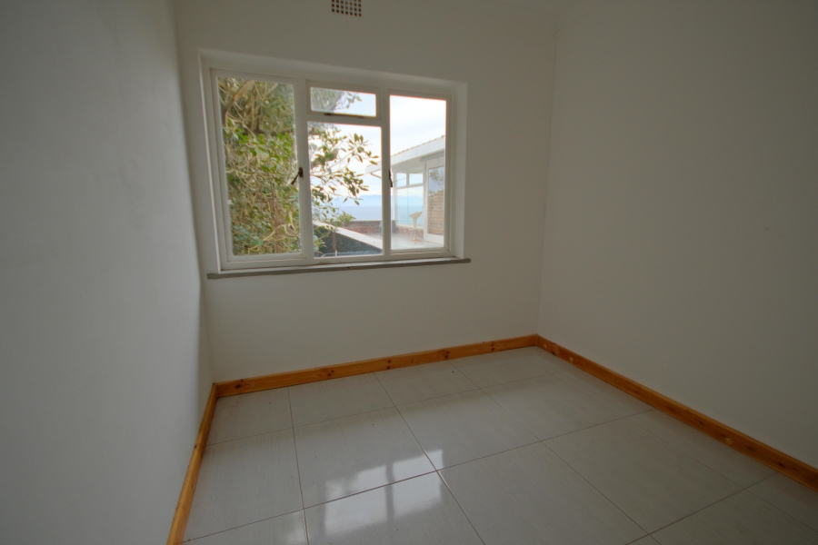 5 Bedroom Property for Sale in Murdock Valley Western Cape